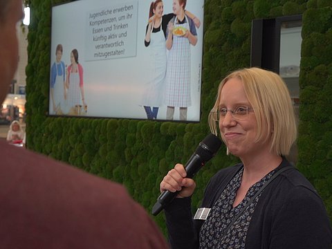 Präsentation am IN FORM Messestand zum Kompetenzerwerb von Jugendlichen